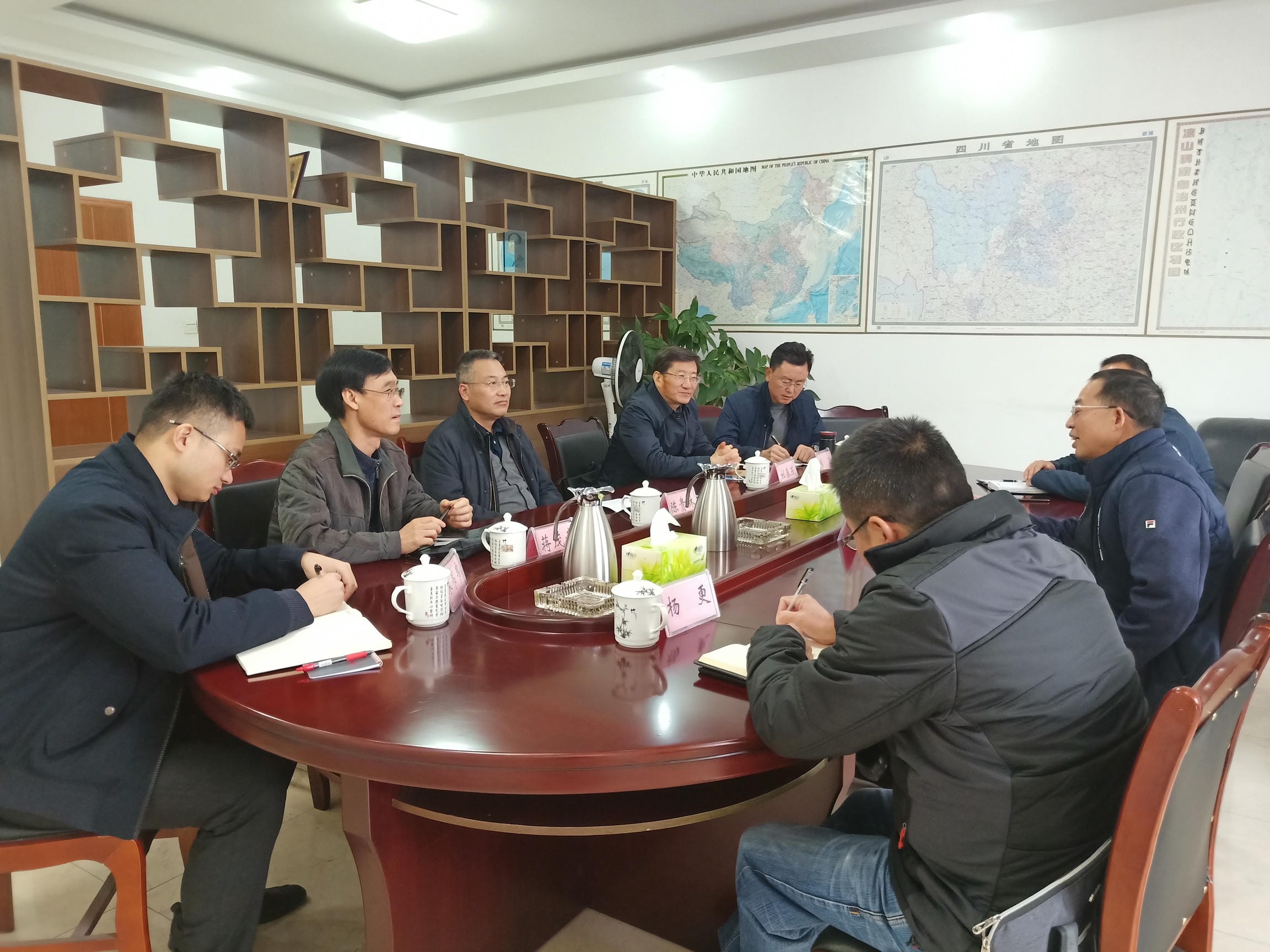 陈贵林局长赴甘洛县调研脱贫攻坚事情_社会责任_企业文化_凯时凯时首页有限责任公司