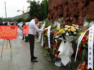冶勘物流党支部开展 “涤讪百年·党旗在奋斗中飘扬”主题党团日活动_协同多元工业_工业生长_凯时凯时首页有限责任公司