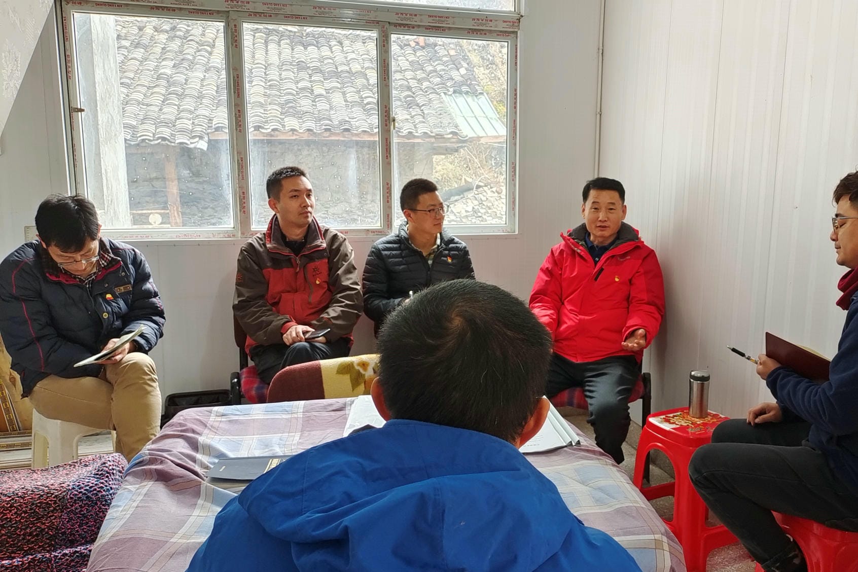 成调所赴康定暂时党支部开展检查慰问事情_红色堡垒_党建群团_凯时凯时首页有限责任公司