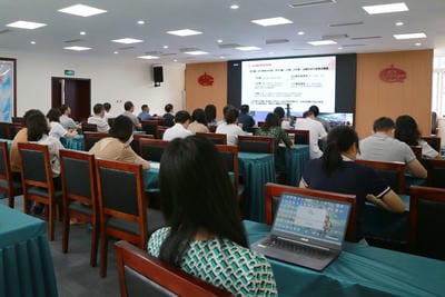 地矿集团组织加入2022年《民法典》专题培训讲座_下层动态_新闻中心_凯时凯时首页有限责任公司