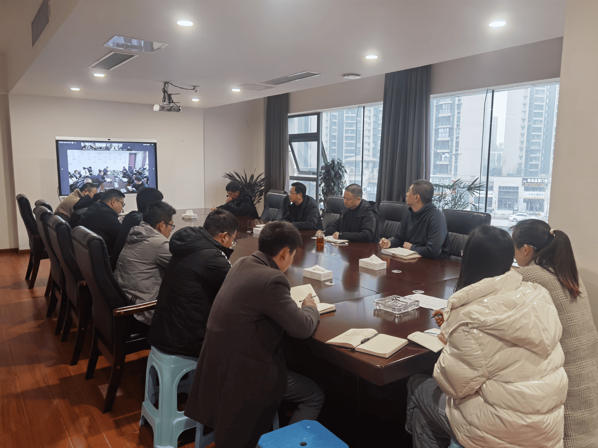 “卯”足劲头，，，，，，全力以“复”│众城房产召开2023年复工复产清静事情会_下层动态_新闻中心_凯时凯时首页有限责任公司