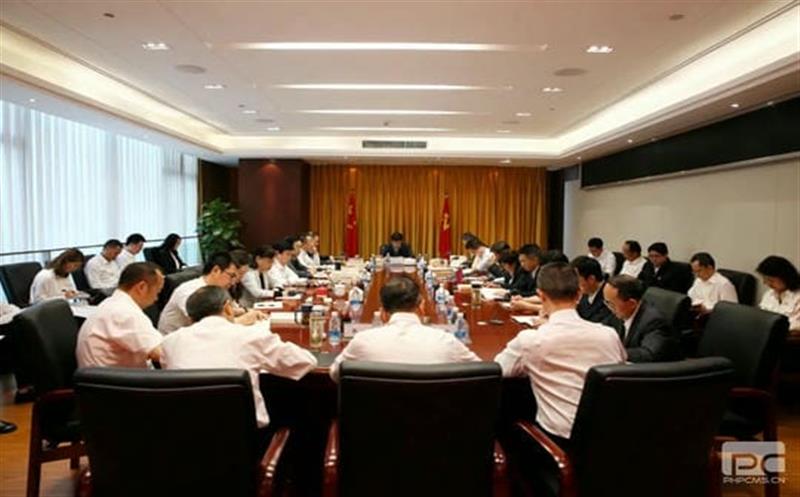省自然凯时凯时首页投资集团党委召开主题教育钻研交流会暨理论学习中心组专题学习（扩大）聚会