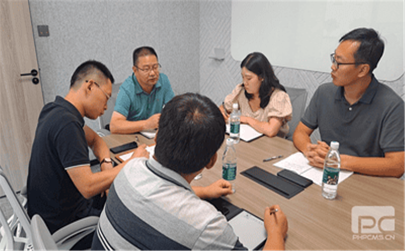 “增强企业劳动保；； 关爱职工身心康健” 冶勘物流分工会开展清静检查暨“夏送清凉“慰问活动