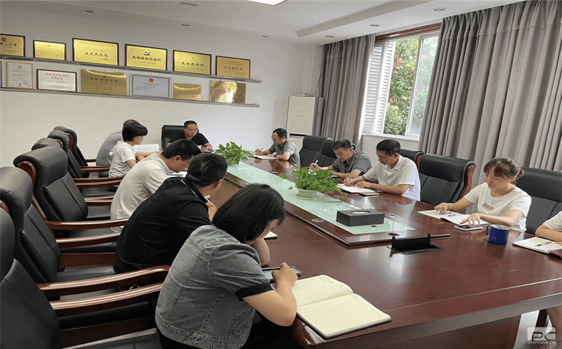 学习贯彻习近平新时代中国特色社会主义头脑，，，，扎实推动党风廉政建设