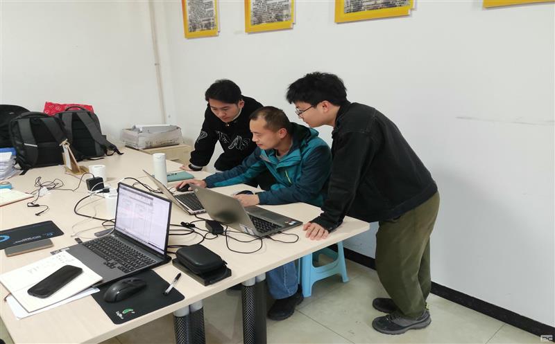 匠心璀璨，，，，，，师徒情深